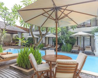 d'Penjor Seminyak - Kuta - Pool