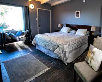 Harmony Motel - Twentynine Palms - Bedroom