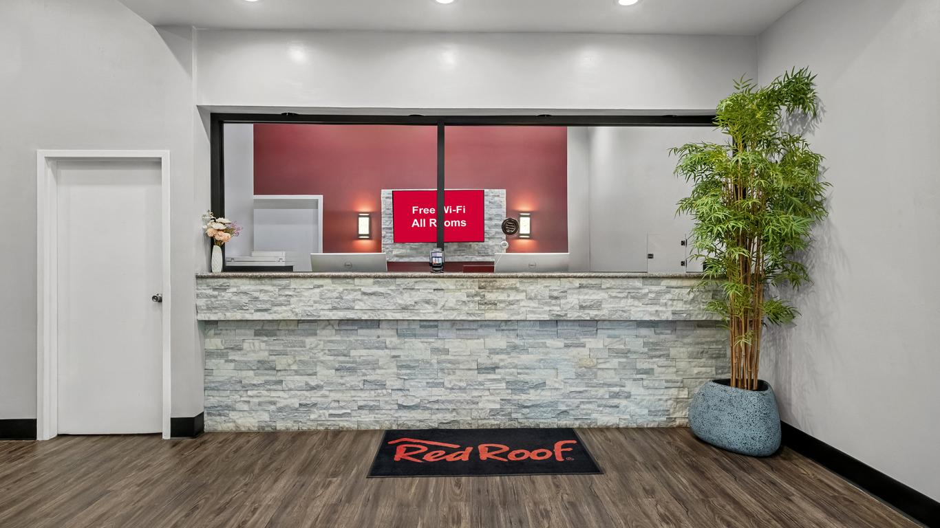 Red Roof Inn Sanford
