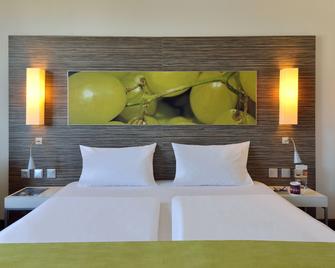 Mercure Hotel Koblenz - Coblenza - Camera da letto