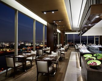 LOTTE CITY HOTEL DAEJEON - Daejeon - Ресторан