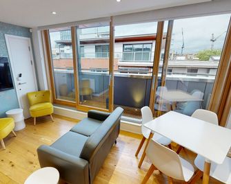 Quay Apartments Manchester - Manchester - Nhà hàng