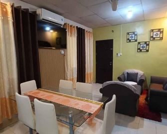Cozy Home in Dadiangas, General Santos City - Perfect for Families - General Santos - Jadalnia