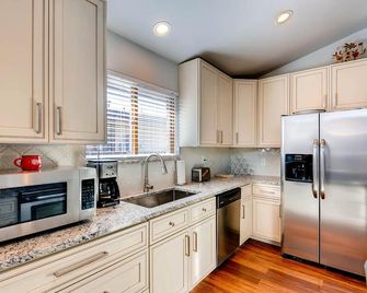 Easy Check-In By Downtown Littleton Full Kitchen - Littleton - Cocina