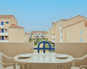 Apt vue mer - balcon - parking - Les Sables