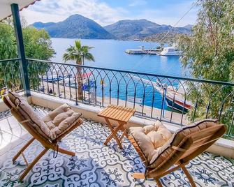 Four Holiday Suites - Marmaris - Balcony