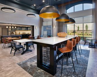 Hampton Inn & Suites Spartanburg-I-26 Westgate Mall - Spartanburg - Restaurace