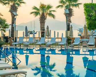 Cettia Beach Resort - Marmaris - Pileta