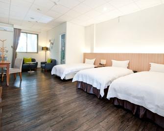 Ncnu Campus Inn - Puli Township - Habitación
