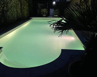 Uebernachten Im Gruenen - Glienicke/Nordbahn - Uima-allas