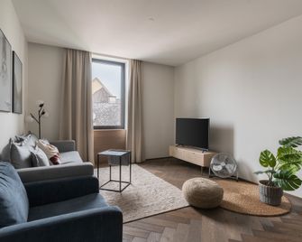 Limehome Linz Schillerstrasse - Linz - Huiskamer