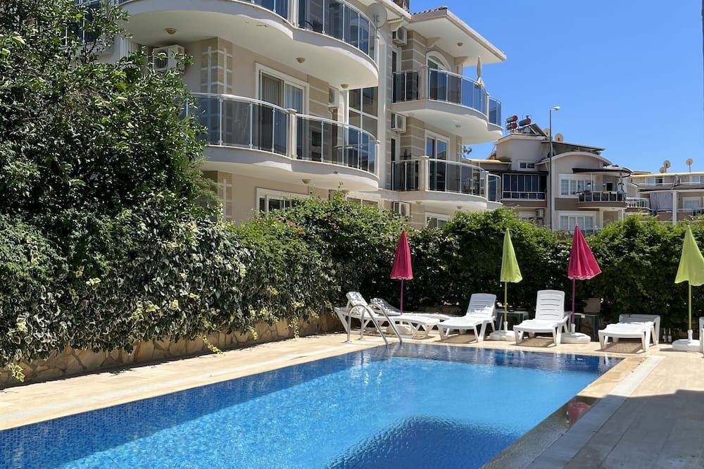 Belek Gold Pansiyon - בלקובה - בריכה