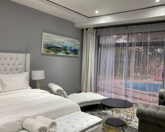 Lake View Residence, Burnside, Bulawayo - Bulawayo - Makuuhuone