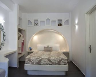 Theartemis Perissa - باريسا - غرفة نوم