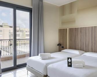 B&b Hotel Pomezia Cortese - Pomezia - Habitación
