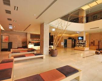 Guan Xiang Century - Yilan City - Lobby