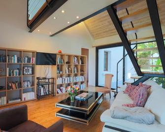 Maison Chevoir pieds dans l'eau - Ploubazlanec - Salon