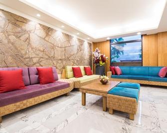 Dong Tair Spa Hotel - Beinan Township - Living room