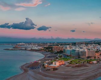 Amphitryon City Hotel - רודוס (עיר) - נוף חיצוני