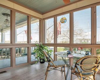 Solomons Victorian Inn - Solomons - Balcón