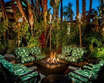 Humphreys Half Moon Inn - San Diego - Patio