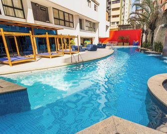 Hotel Village Premium Joao Pessoa - João Pessoa - Pool