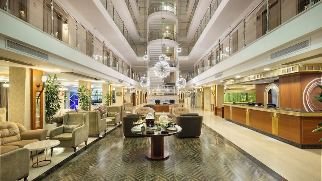 Sealife Family Resort Hotel