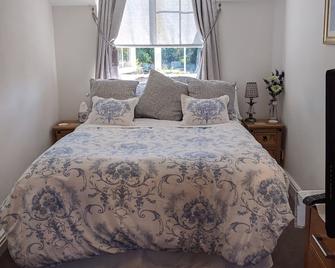 ميرتل كوتيدج فاكيشن رومز - سوانسي - غرفة نوم