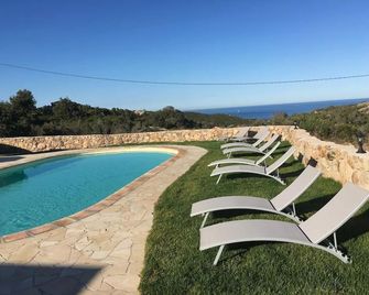 Brise Marine - Bonifacio - Pool