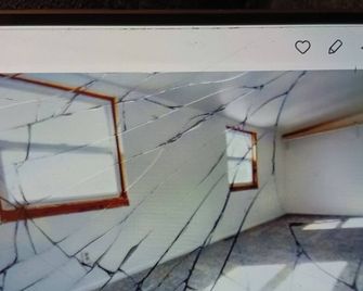 Charming 3bd 1bth house w/ bsmt and polebarn also pet friendly in Portage MI - Portage - Outdoors view