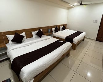 Ayodhya Bhavan, Dwarka - Dwārka - Bedroom