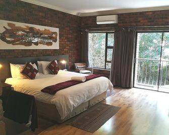 24 Onvrey Guest House - Johannesburg - Bedroom
