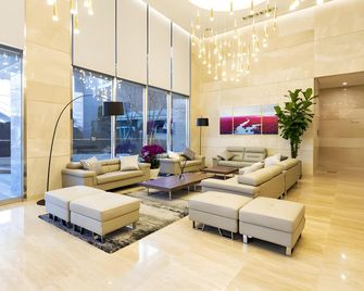 Gold River Hotel - Söul - Lobby