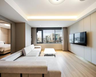 Eliena Hotel Seoul Gangnam - Seúl - Sala de estar