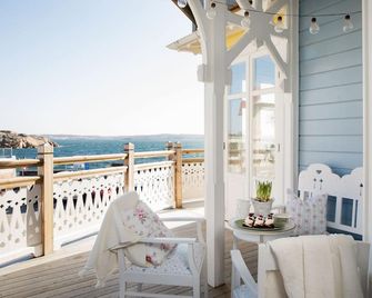 Strandflickornas Annex Gula Villan - Lysekil - Balkon