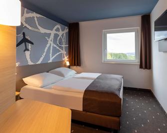 B&B Hotel Frankfurt-Hahn Airport - Hahn - Bedroom