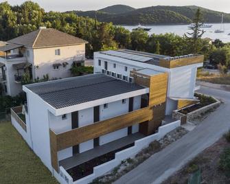 Sigma Luxury Rooms - Sivota - Gebäude