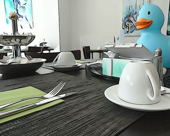 Hotel Stay - Essen - Restaurante