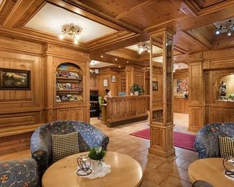 Platzlhof - Mein Hotel im Zillertal - Ried im Zillertal - Lounge