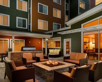Residence Inn by Marriott New Haven Hamden - Hamden - Patio