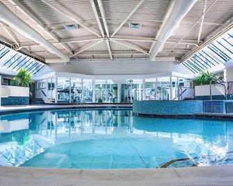 The Aberdeen Dyce Hotel - Aberdeen - Bazén