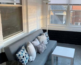 North Chicago Home - Chicago