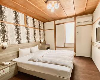 Wl Hotel Hsinchu - Hsinchu City - Bedroom