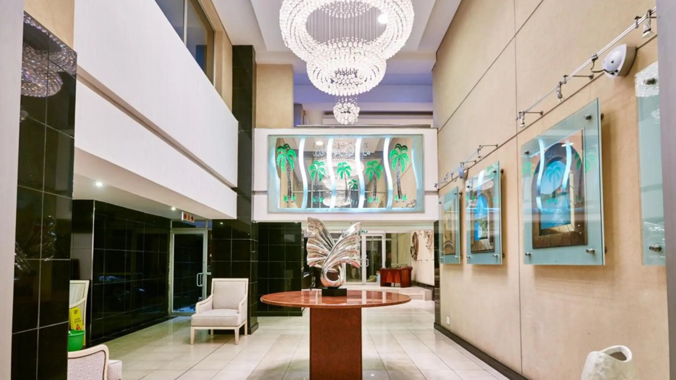 Palm Continental Hotel