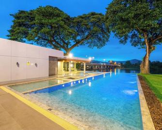 Raintree Boutique - Kanchanaburi - Bazén