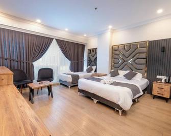 Highway 34 Hotel - Estambul - Habitación