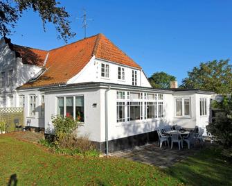 Peaceful Holiday Home in Thisted near Sea - Nordborg - Gebäude