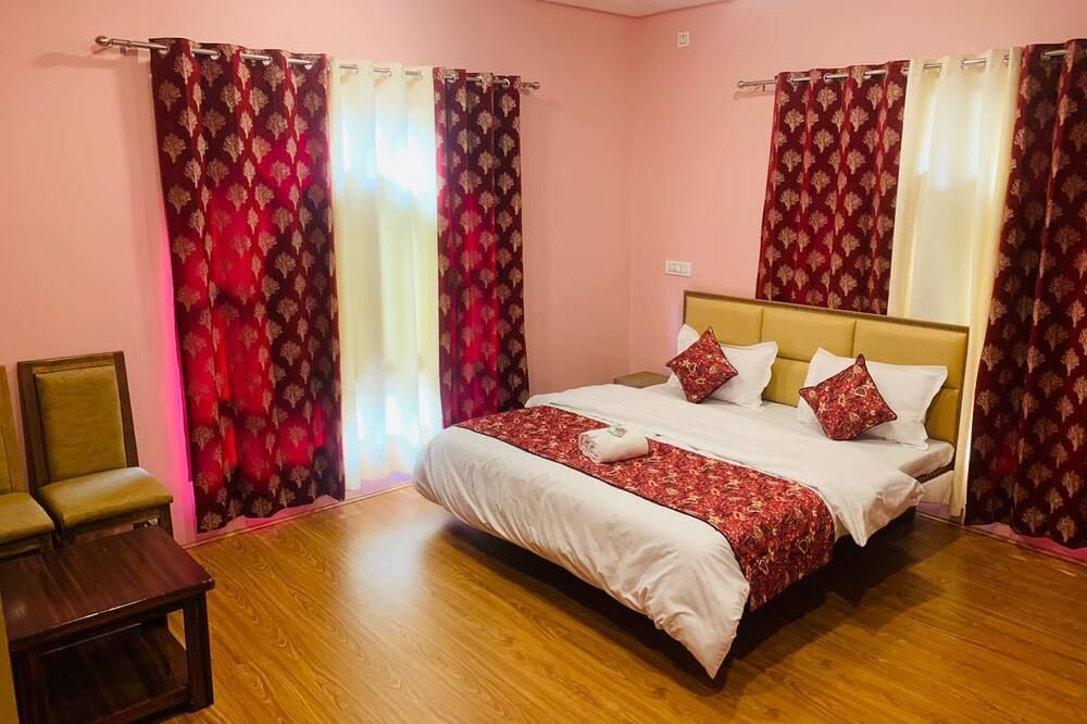 فيزي ريزيدنسي - سريناجار - غرفة نوم