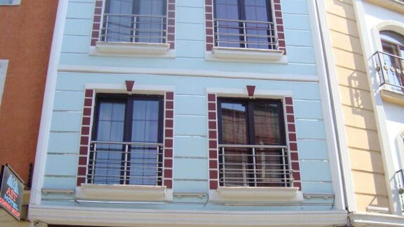 Ast Hotel