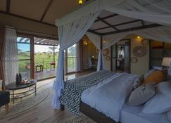Serengeti Sametu Camp - Seronera - Bedroom